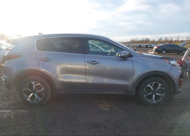 Kia Sportage null 2021 фото №13