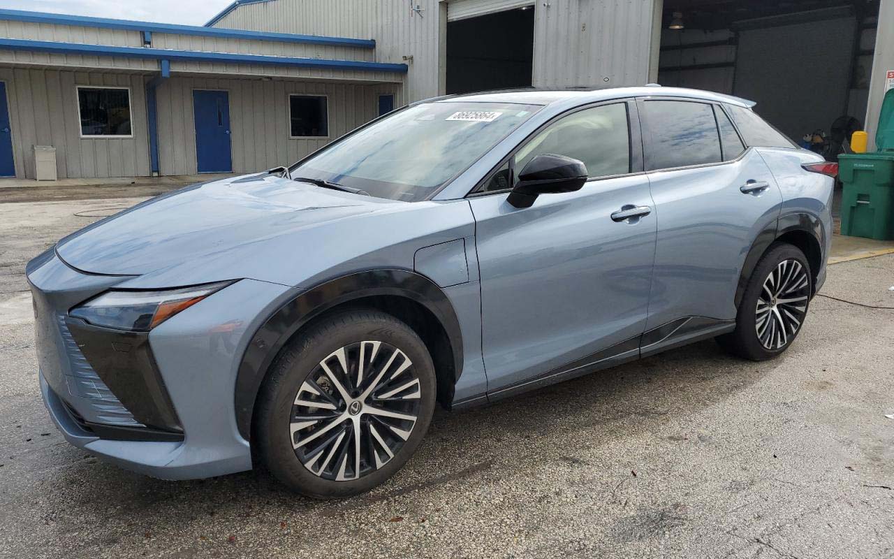 Lexus