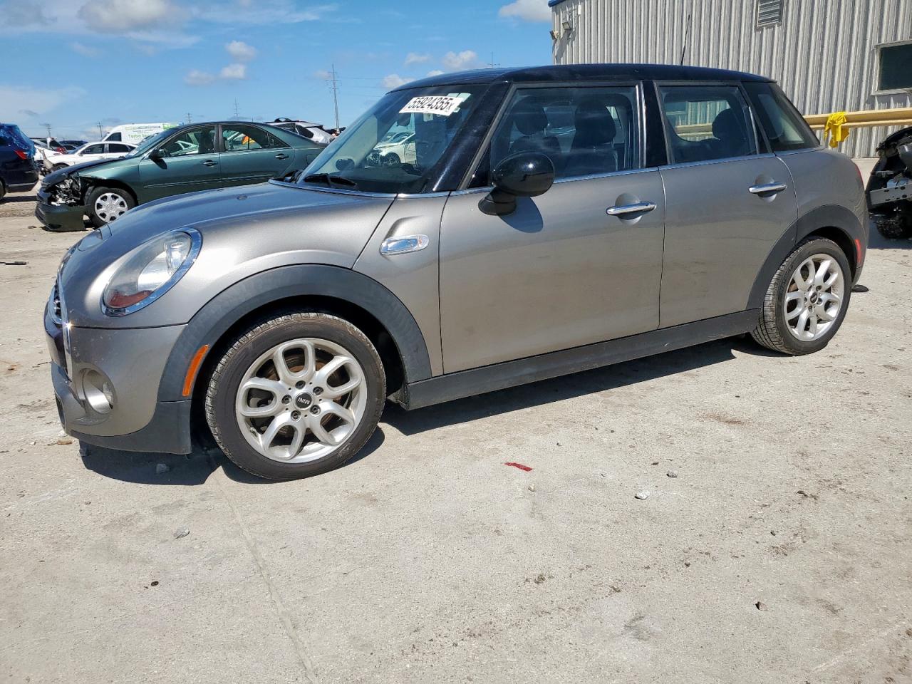 MINI