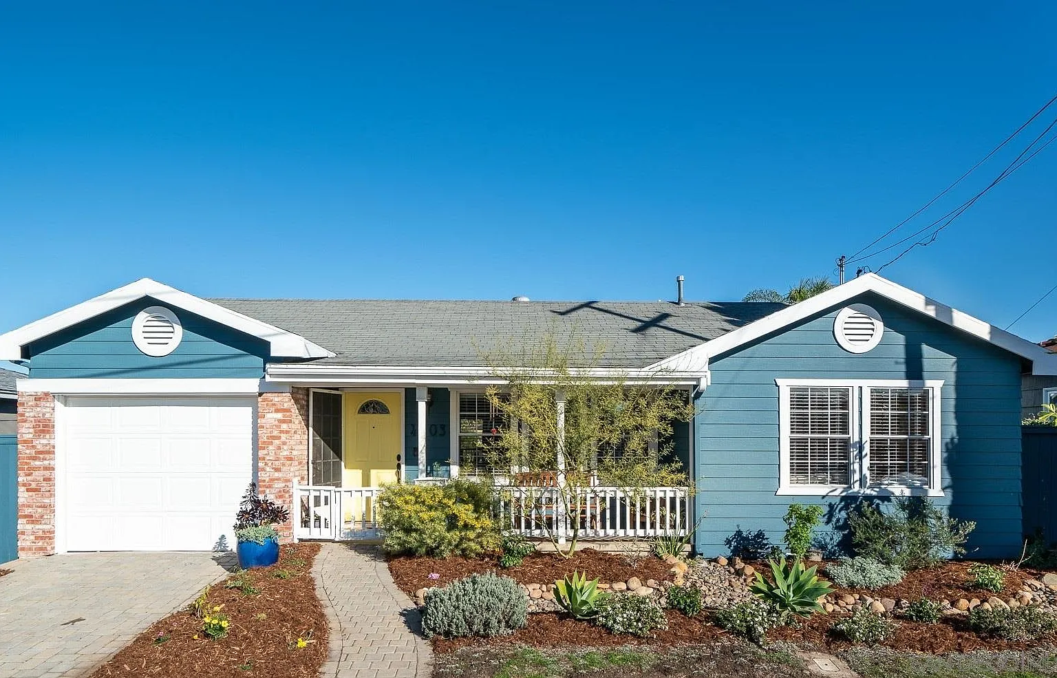 Exterior view of the property at 4803 Atlanta Dr