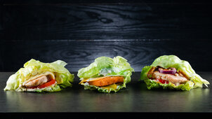     Így spórolnak kalóriát a sztárok a lettuce wrap trükkel