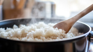Kevesen tudják: Ezért kell mindig megmosni a rizst főzés előtt