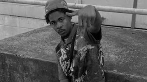 Az utcán lőtték agyon a 23 éves rapsztárt