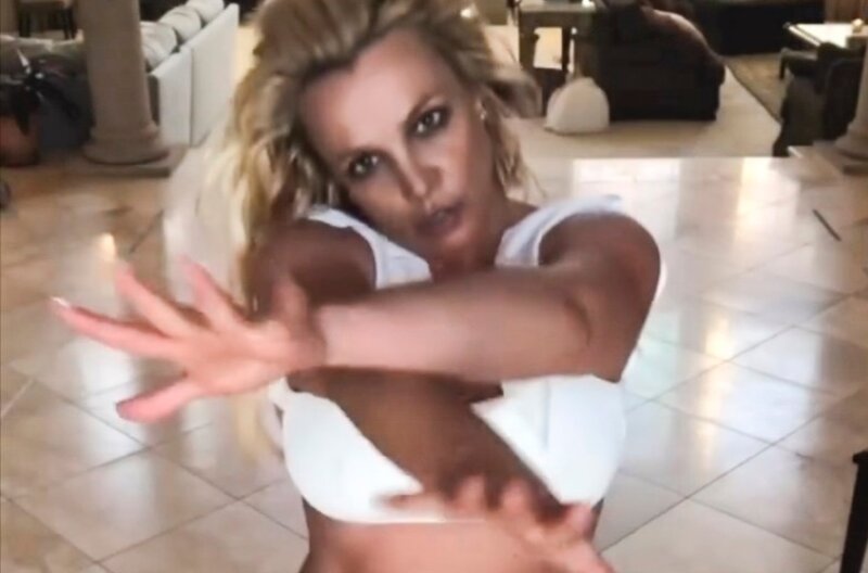 "Komoly veszélyben" van Britney Spears - Mentálisan instabil, csődbe mehet