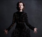 Fernanda Torres chega ao Oscar; veja o look