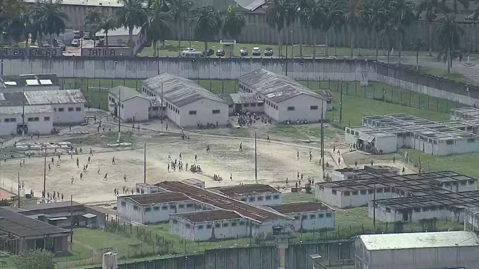 Justiça do RJ afasta subsecretário de Penitenciária por suspeita de extorsão