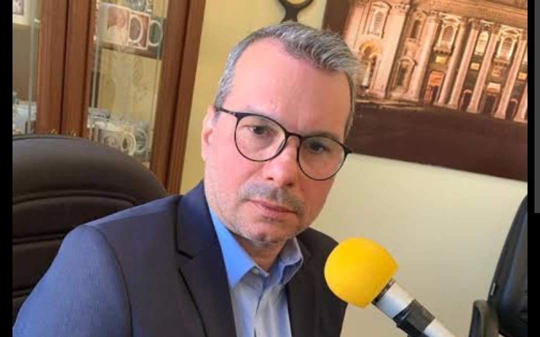 Neto de Golbery sobre neto de Figueiredo: “É um X9 entreguista”