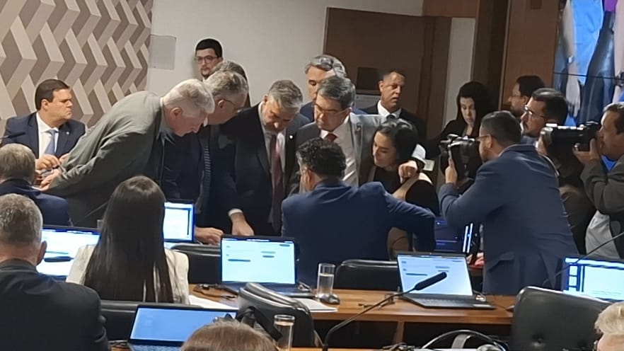 CPMI do INSS: bate-boca, “censura” à imprensa e irmão de Lula poupado