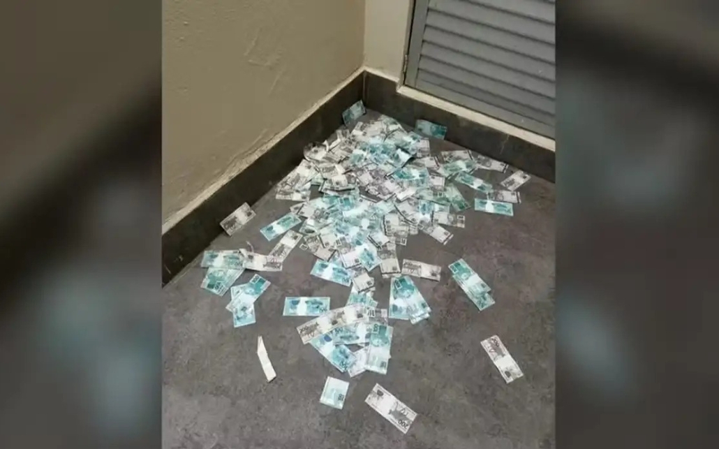 Mala com R$ 429 mil é jogada de prédio durante ação da PF