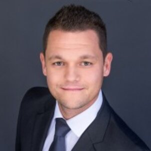 Bozóki  Csaba László