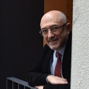 Kertész  János