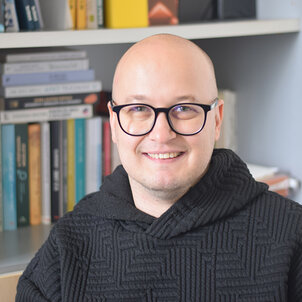 Dr. Oroszi  Péter