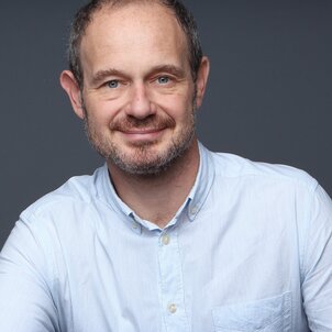 Dr. Pillók  Péter