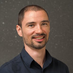 Szklenár Tamás