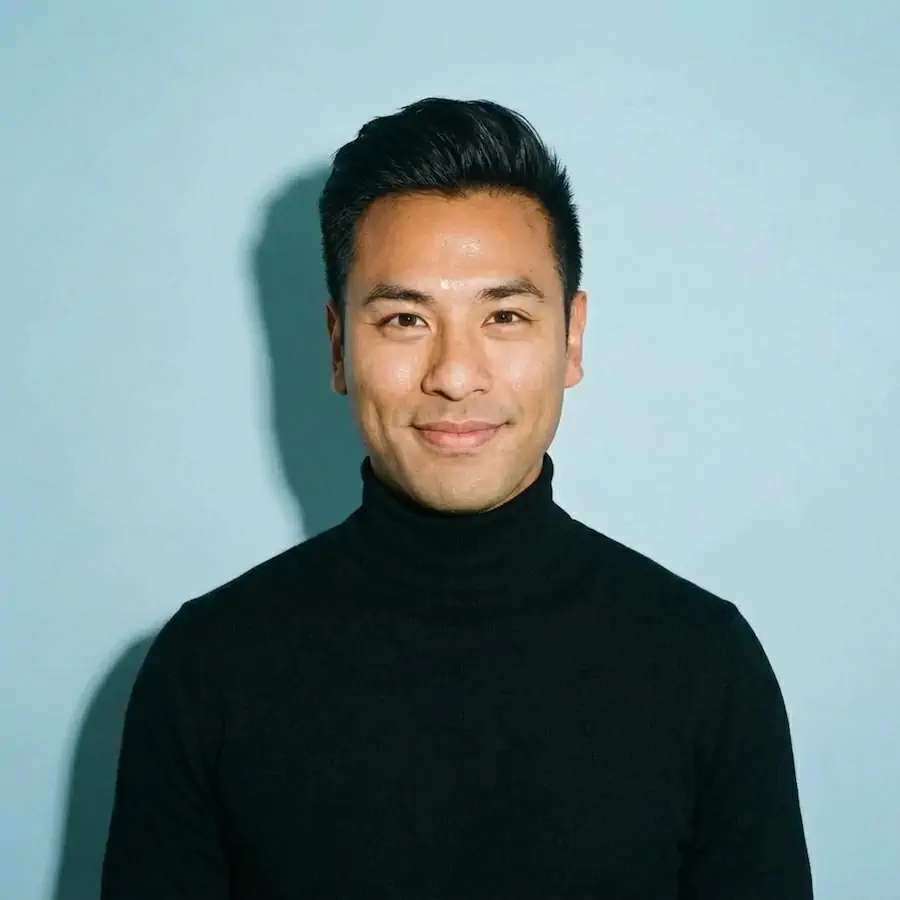 Pastel Pop Headshot portrait example with a man