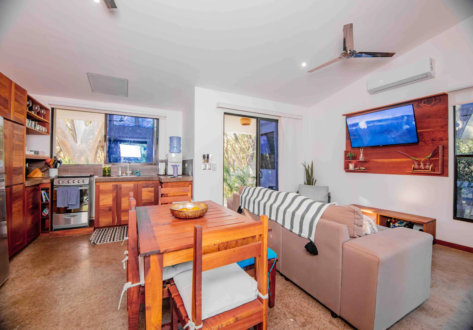 Hacienda Iguana house close to beach - Houses for Rent in Tola, Departamento de Rivas, Nicaragua - Image 1