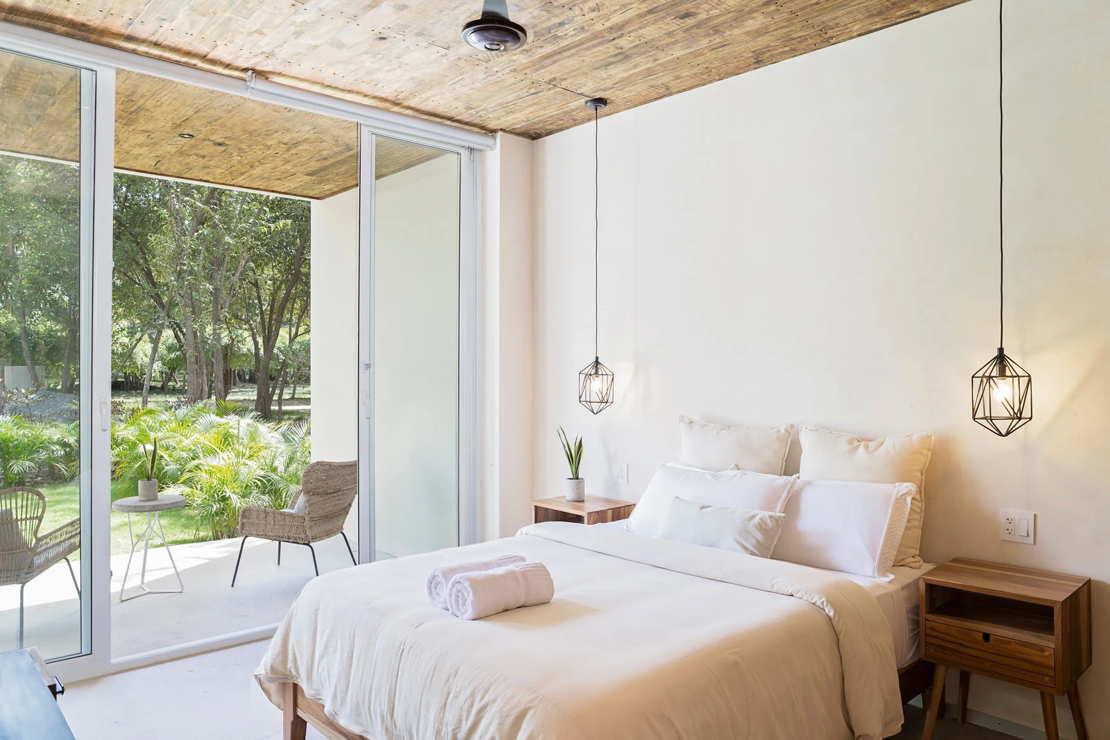 White Studio Apartment EU - Apartments for Rent in Rivas, Rivas, Nicaragua - Image 1