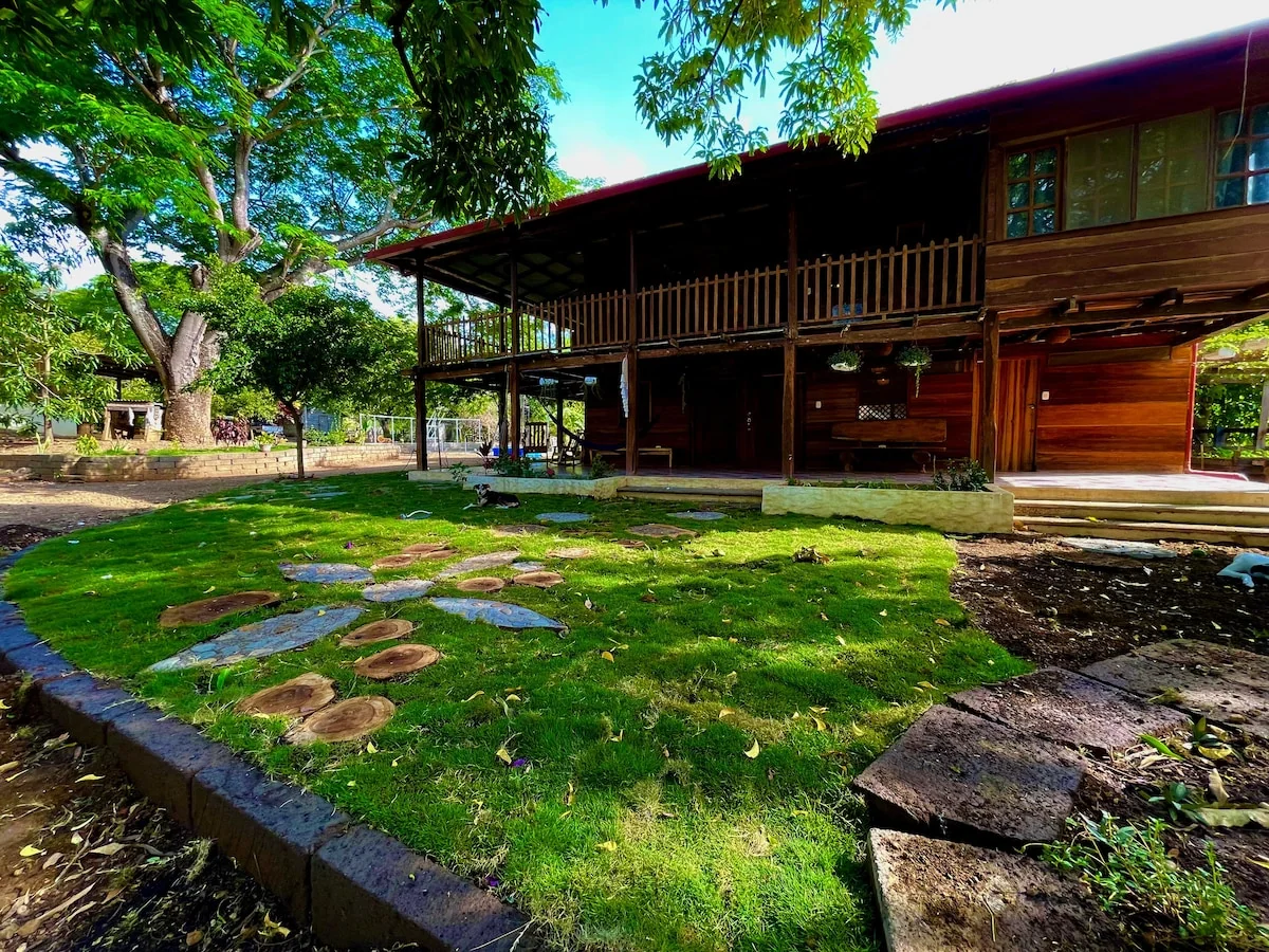 Hacienda for 14 · Pool · Fire pit · Groups - Farm stays for Rent in Escamequita, Rivas, Nicaragua