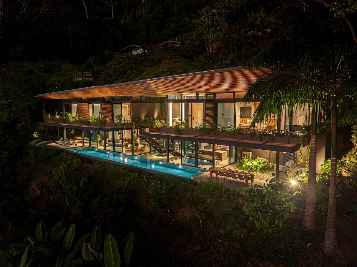 Luxury-Sleep 16-Dominical-25meter pool-Luxury - Houses for Rent in Savegre, Puntarenas Province, Costa Rica - Image 1