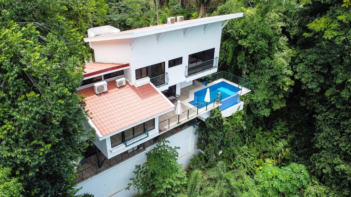 Mi Casa Es Su Casa, Walking distance from Beach - Houses for Rent in Quepos, Puntarenas Province, Costa Rica
