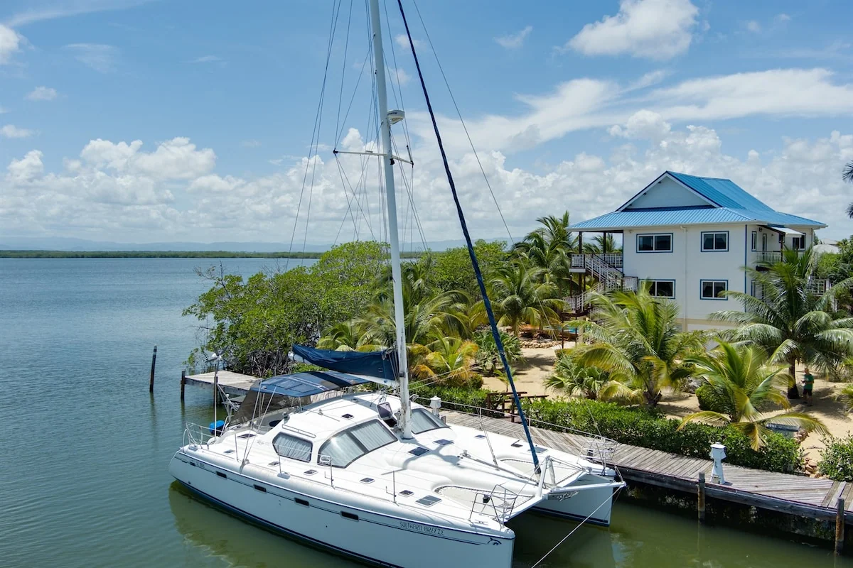 Exclusive 4BR Villa on Placencia Lagoon w/ Pool - Houses for Rent in Placencia, Stann Creek District, Belize - Image 1