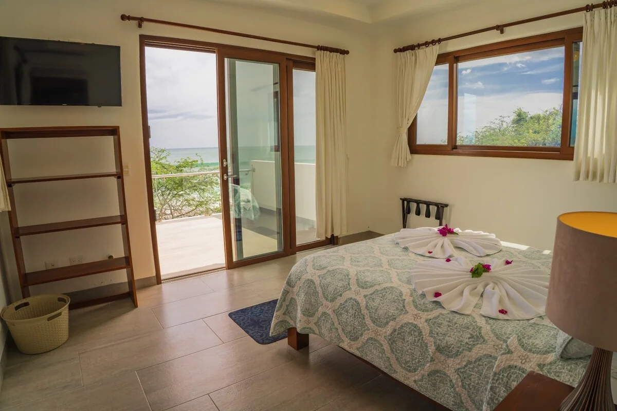 Ventana a las Olas (3br) 17