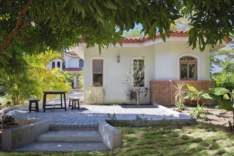 My Dream Cottage (Cozy Beachfront Studio) - Apartments for Rent in Tola, Rivas, Nicaragua