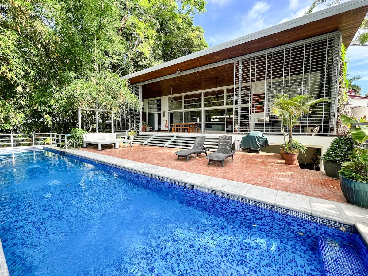Casa Carpe Diem, Manuel Antonio Beach — 4 bedroom vacation rental in Manuel Antonio