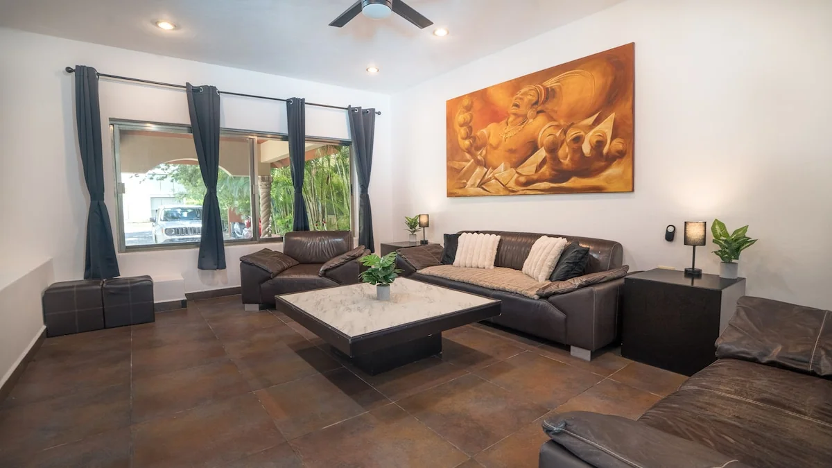 7BR Villa