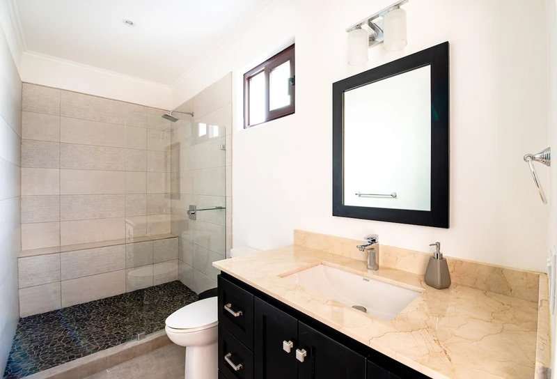 Coastal Villa w/ Pool & Beach Club, Steps to Ocean - Houses for Rent in Tamarindo, Provincia de Guanacaste, Costa Rica