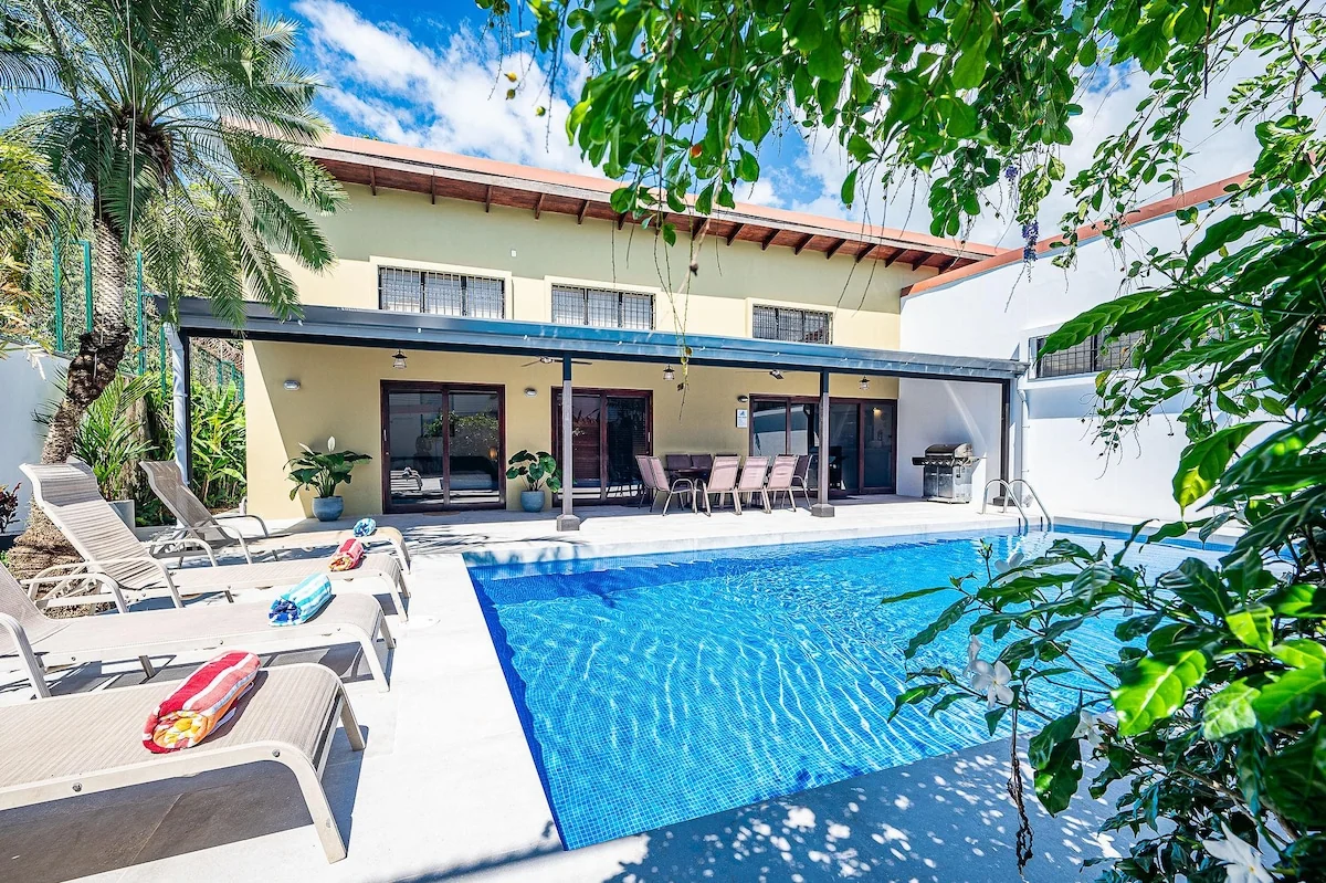Casa Gris with private pool near the beach in Jaco — 4 bedroom vacation rental in Jaco