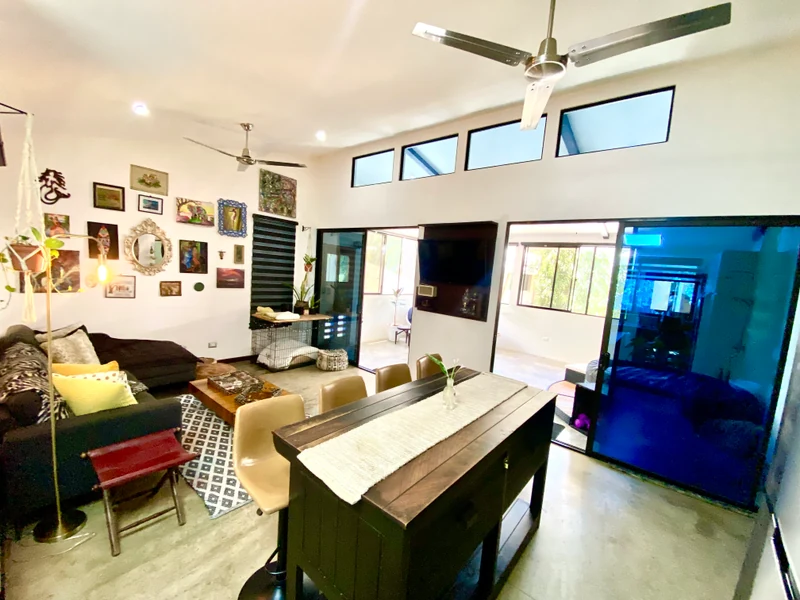 EcoCasita 12 | surf/golf/AC/king bed/pet friendly - Houses for Rent in Tola, Rivas, Nicaragua