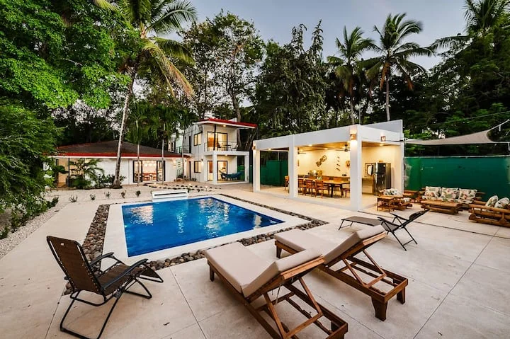 Villa in Playa Grande — 5 bedroom vacation rental in Playa Grande