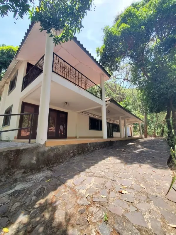 Dreamy Getaway • Nature, Views & Privacy in Apoyo — 3 bedroom vacation rental in Catarina