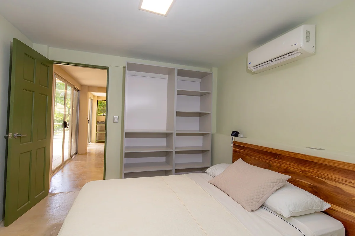 Villa Caimito | 7BR Jungle Home w/ Pool - Villas for Rent in Manuel Antonio, Provincia de Puntarenas, Costa Rica