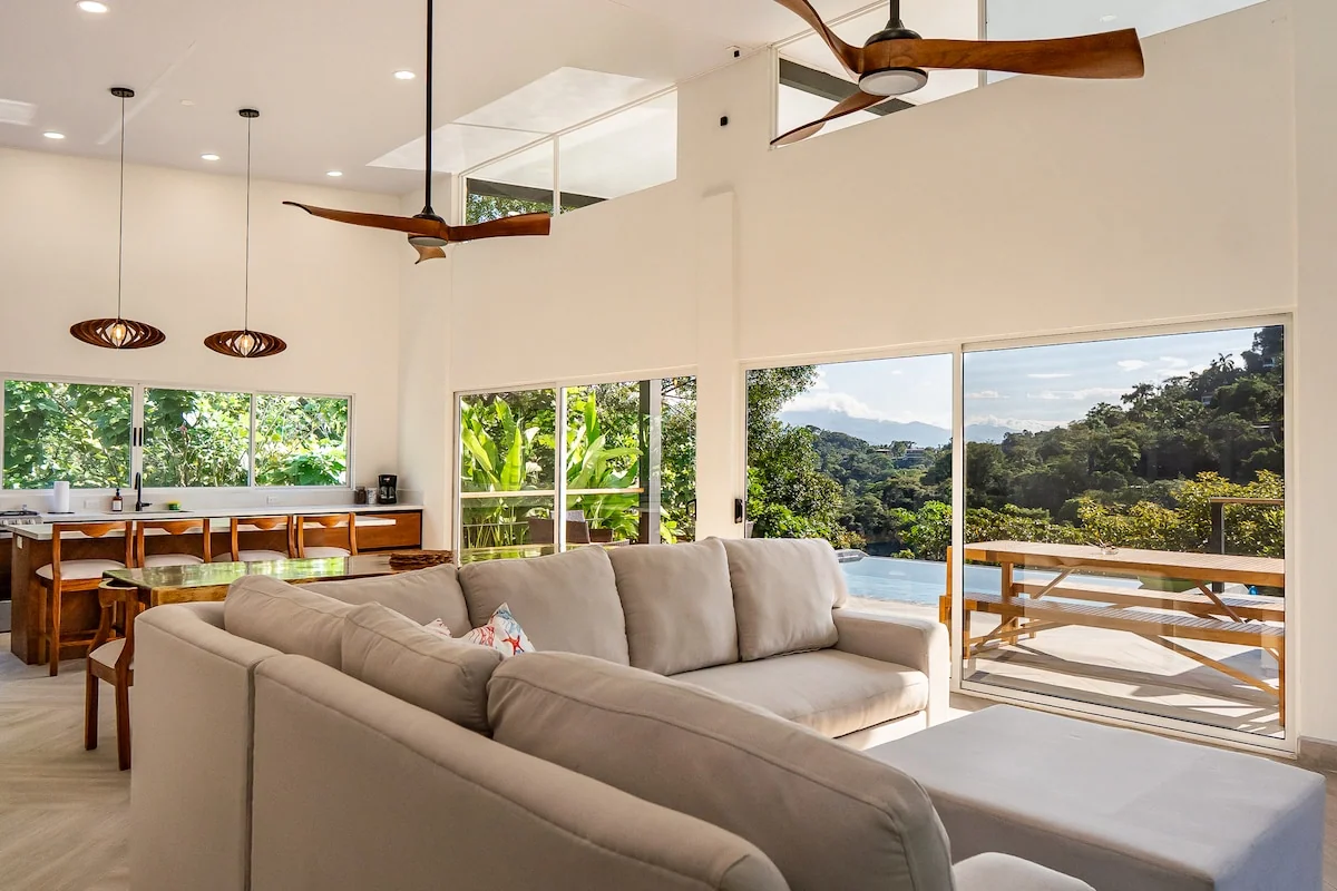 3BR Villa