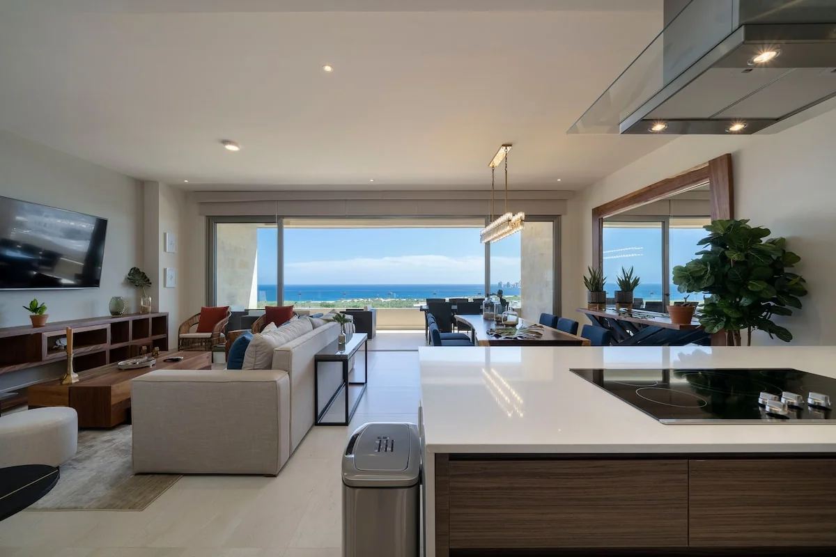 Infinity Pool, Ocean Views & Quiet Luxury - Apartments for Rent in Cabo San Lucas, Baja California Sur, Mexico - Image 1
