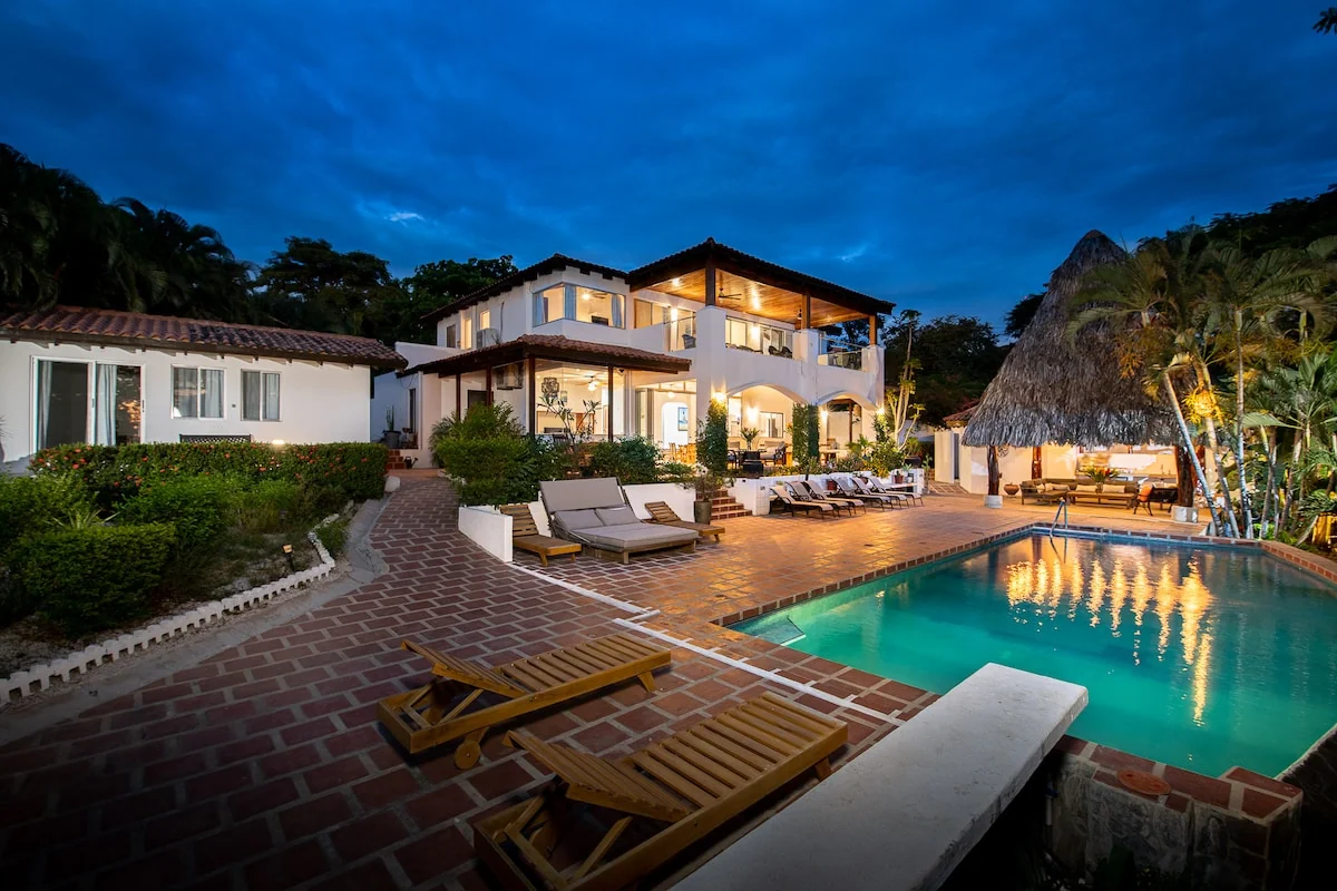 Beachfront- Exquisite 9BR 9.5BA Luxury Home