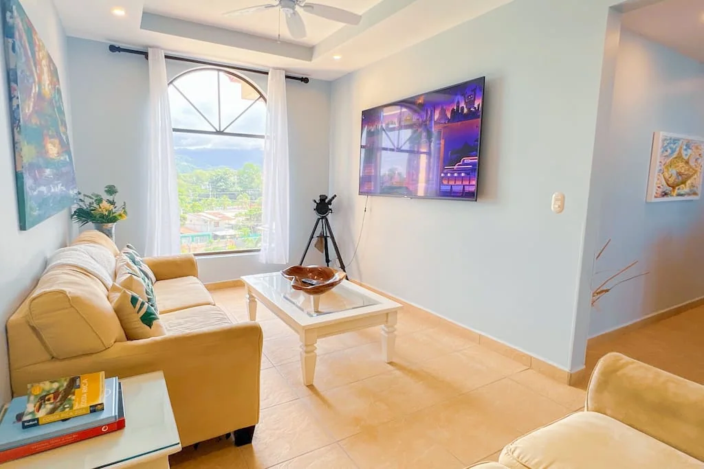 Oceanfront PH Rooftop, 3 King Beds, Best Views - Apartments for Rent in Jaco, Provincia de Puntarenas, Costa Rica - Image 1
