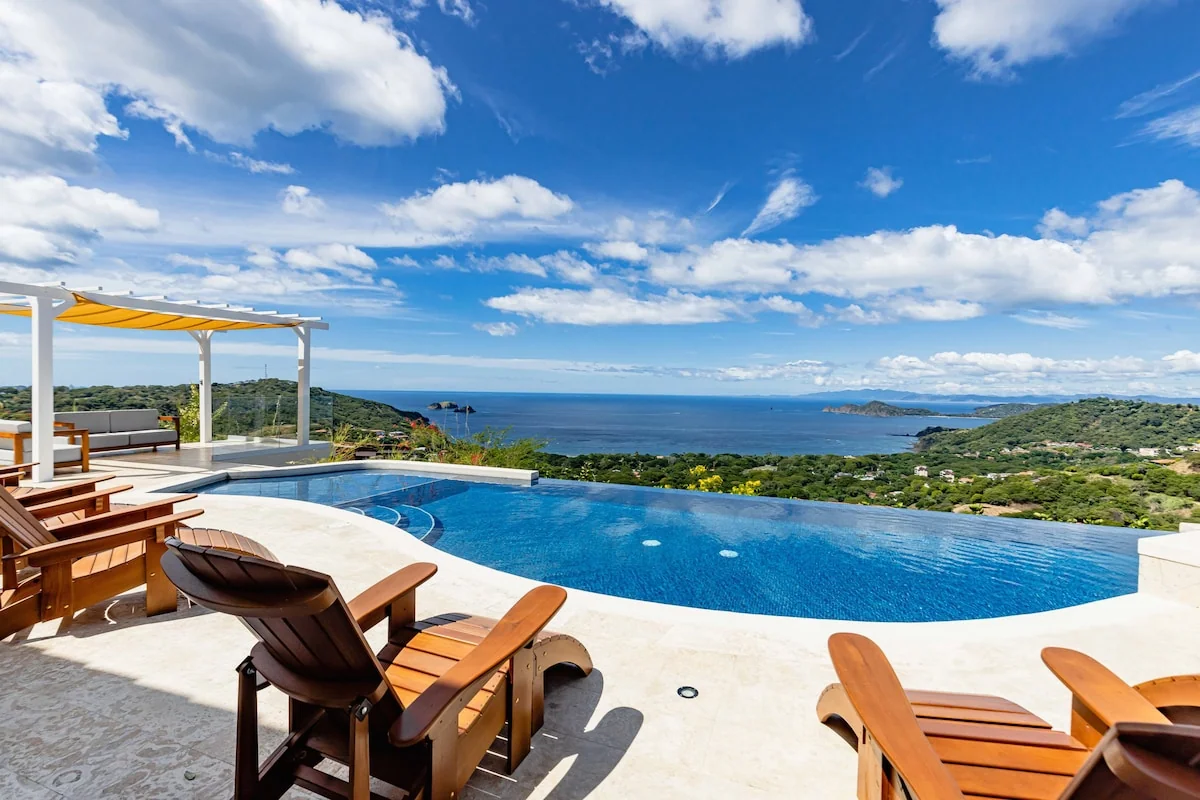 Home in Playa Hermosa - Image 1