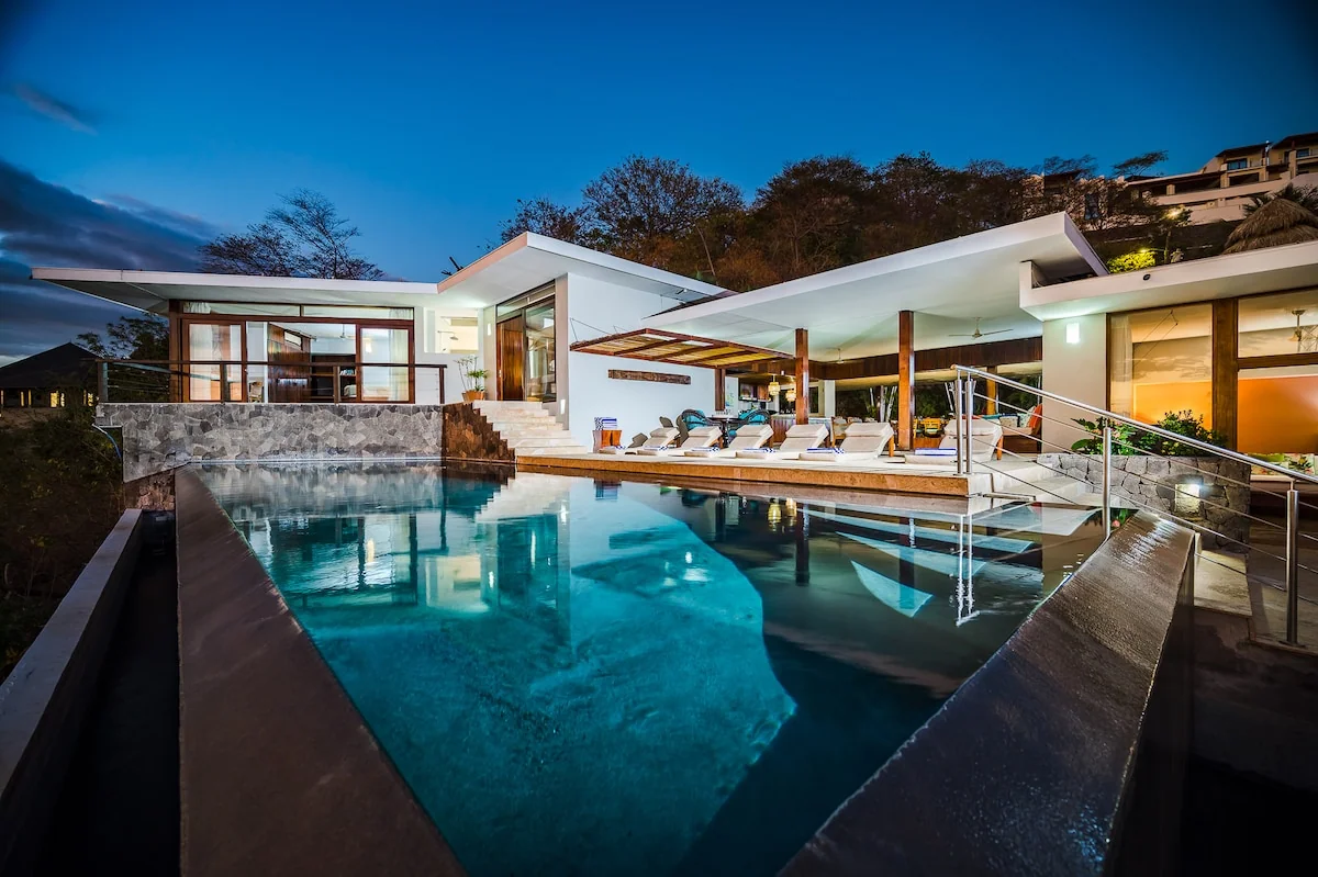 Ocean-view villa w/ infinity pool & Pacific views - Houses for Rent in Tamarindo, Guanacaste, Costa Rica