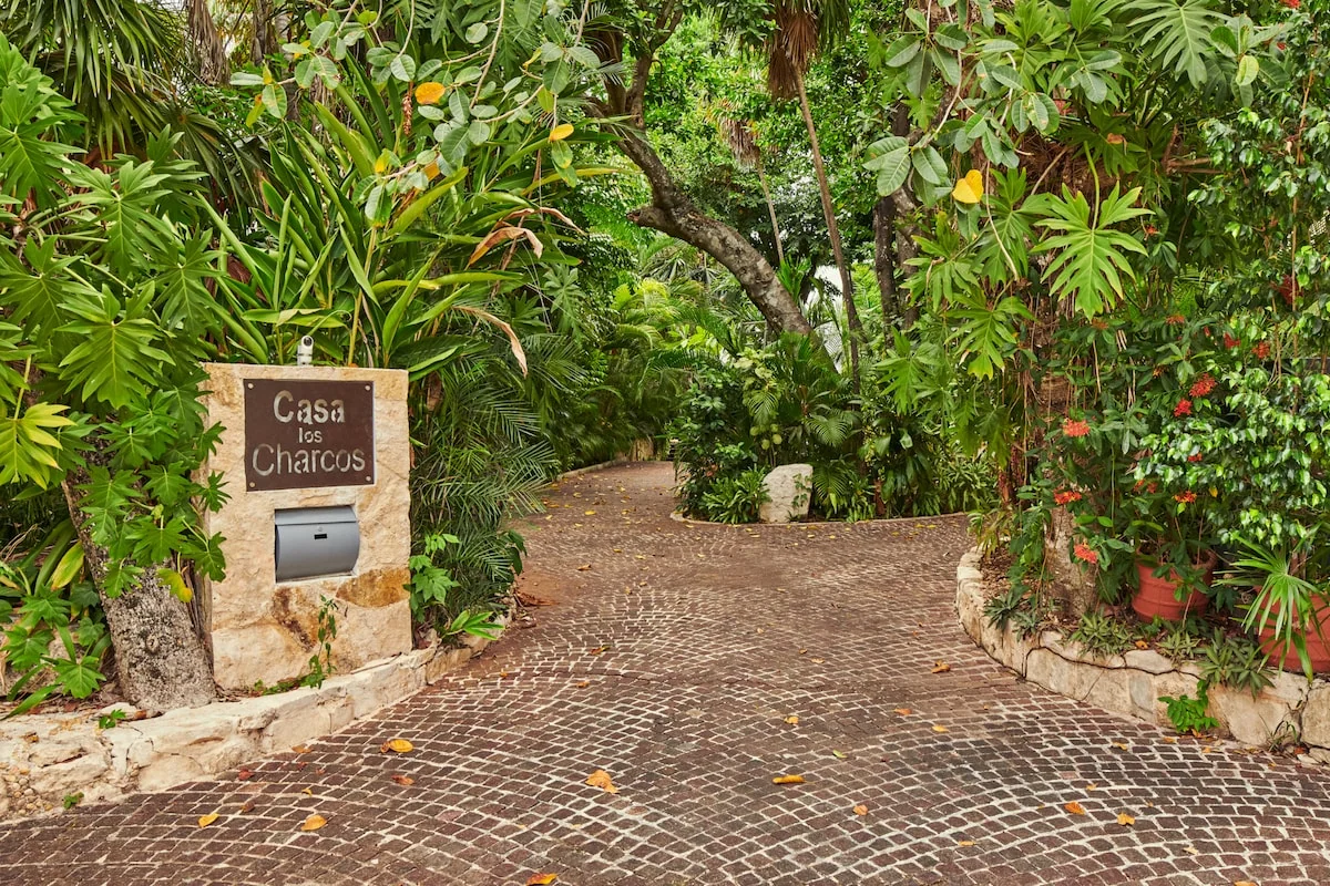 Casa los Charcos
