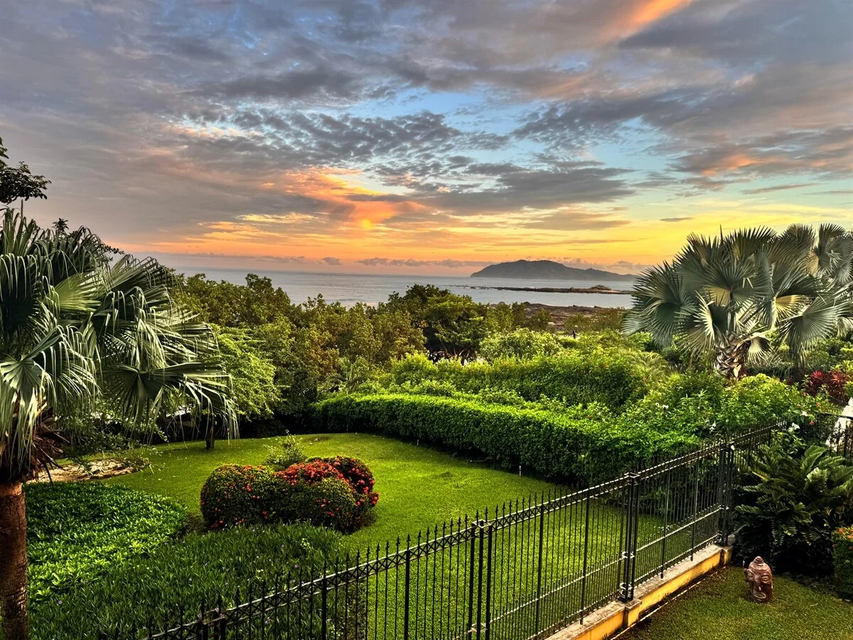 Condo in Tamarindo