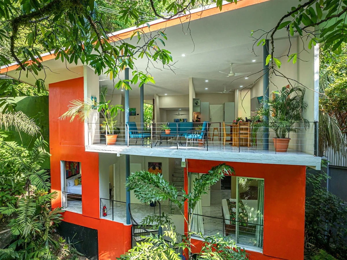 La Casa Roja | Jungle Pool Villa | Ocean Breeze - Houses for Rent in Manuel Antonio, Puntarenas Province, Costa Rica