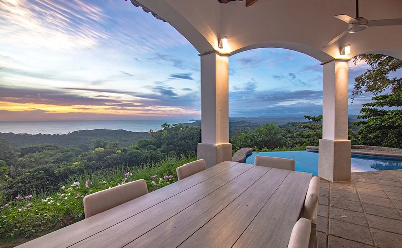 Home in Tola