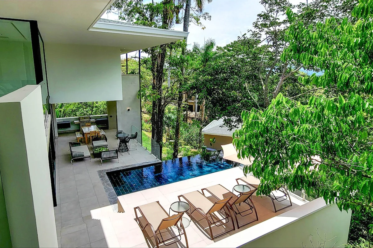 Canopy Cove 3Bd 3Bth Pool Gated in Manuel Antonio - Houses for Rent in Quepos, Provincia de Puntarenas, Costa Rica