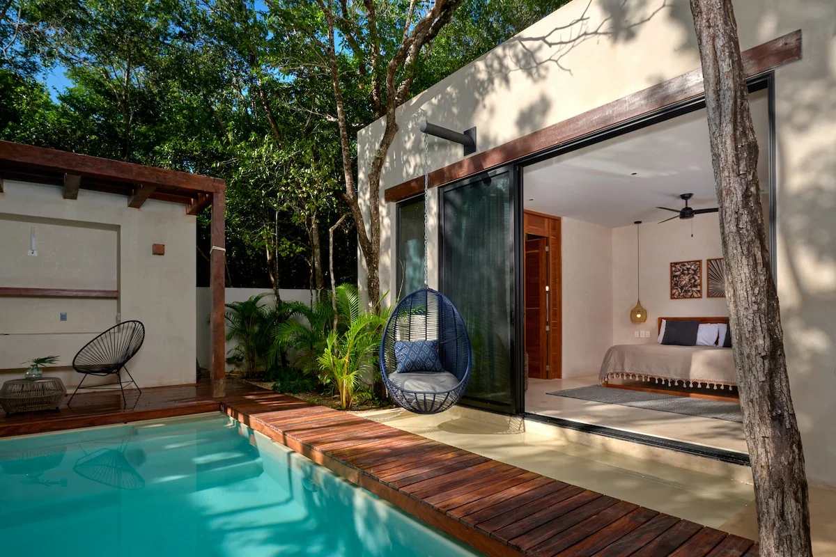 6BR Luxury Villa