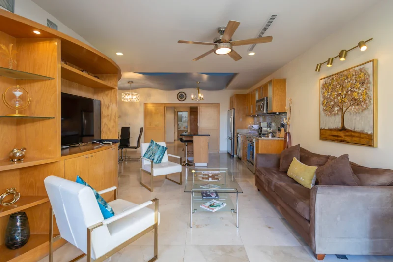 Luxury Condo steps from Medano beach. - Condominiums for Rent in Cabo San Lucas, B.C.S., Mexico