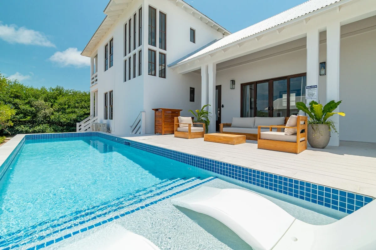 The Lovejoy & Mistico Beach Club + Boat Shuttle - Villas for Rent in San Pedro, Belize District, Belize - Image 1