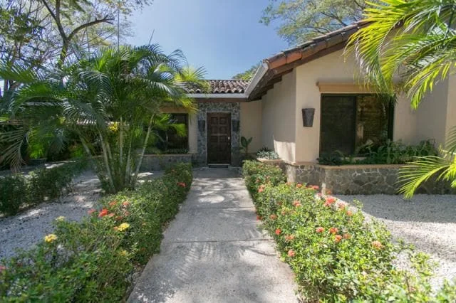 Casa Mariposa, Beautiful home close to the beach. - Houses for Rent in Potrero, Provincia de Guanacaste, Costa Rica - Image 1
